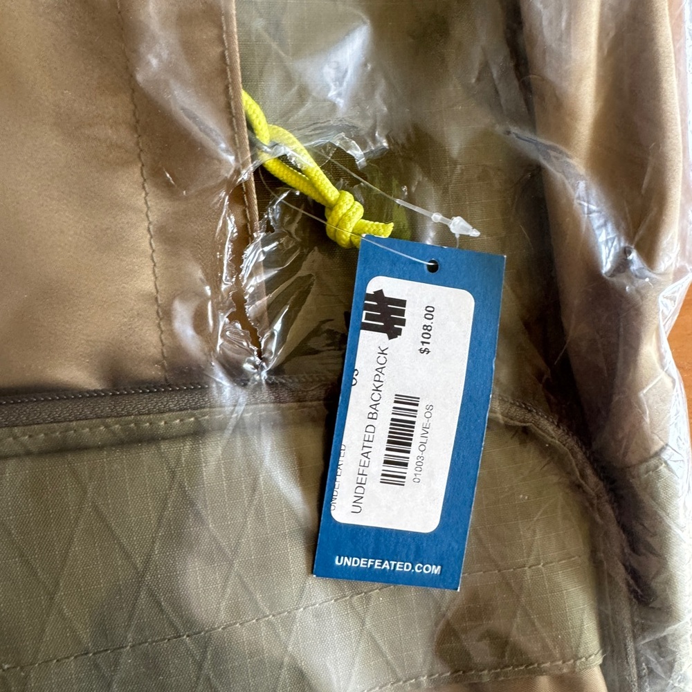 Undefeated Olive Green Backpack - Picture 2 of 3